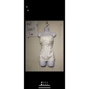 Studio y new sleeveless white top size large
